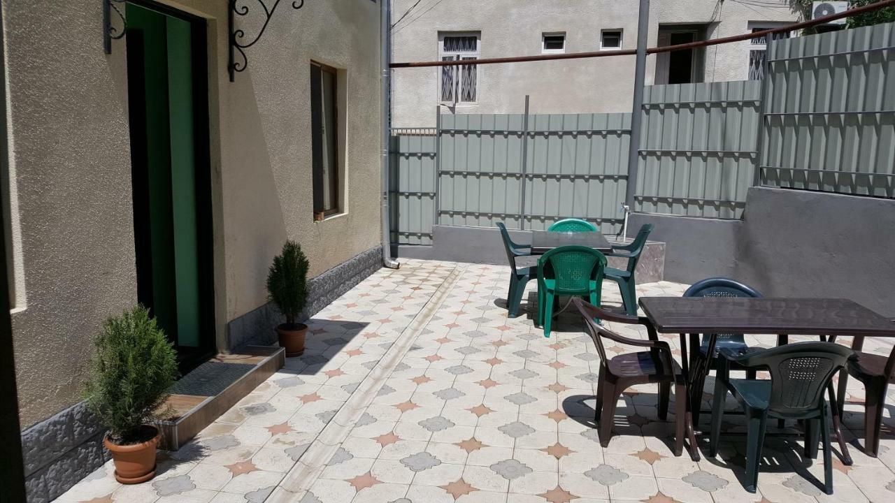 Hotel Central Kutaisi Luaran gambar